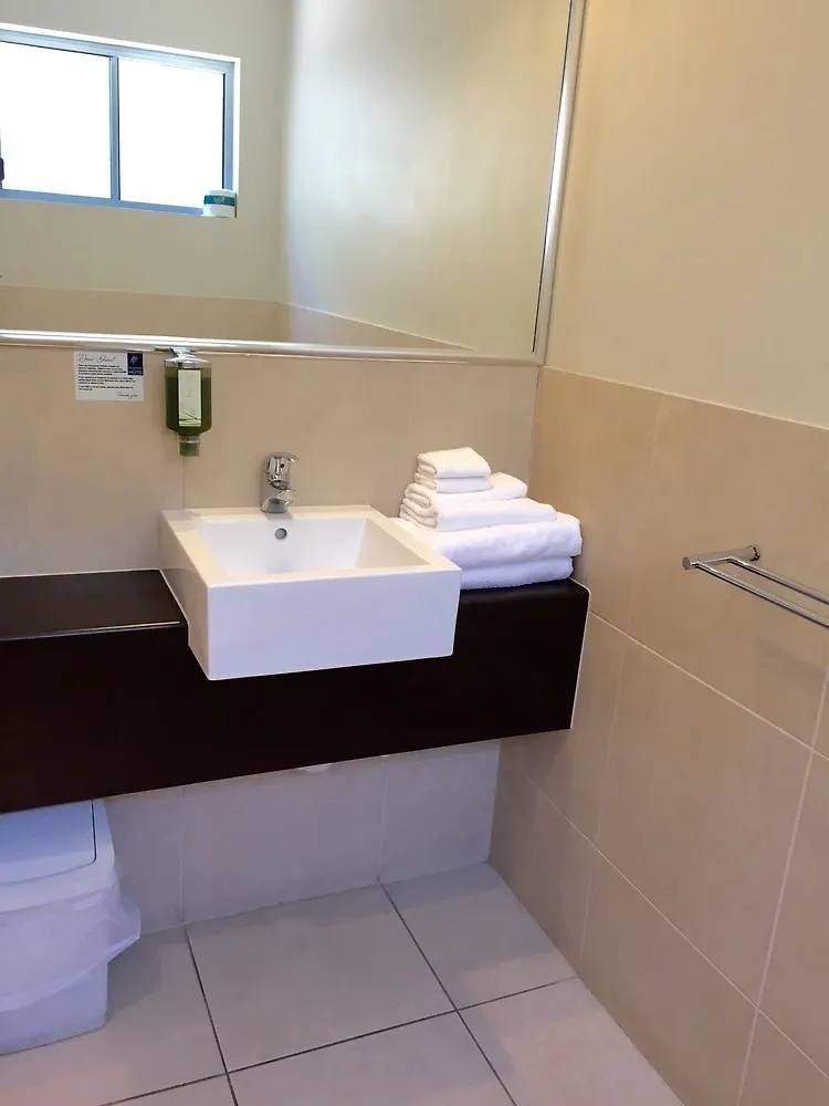 Noosa Heads Motel 4*, נוסה אוסטרליה