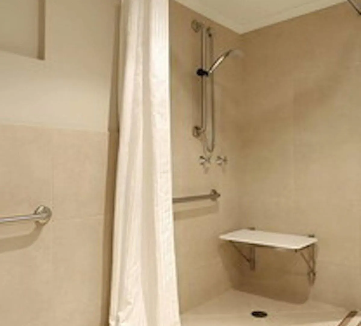 ****  Noosa Heads Motel Australia