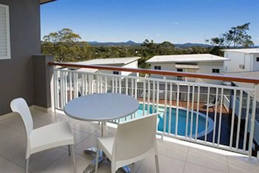 ****  Noosa Heads Motel Australia